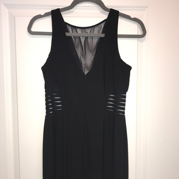 Long black dress - Picture 5 of 5